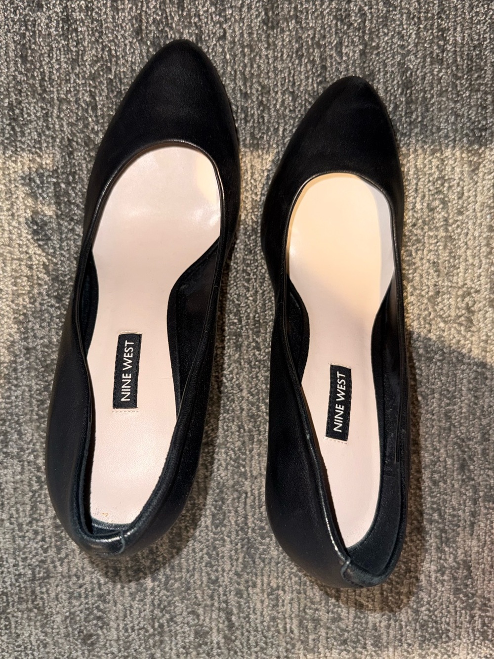 Nine West Black Pointed-Toe Leather Heels
